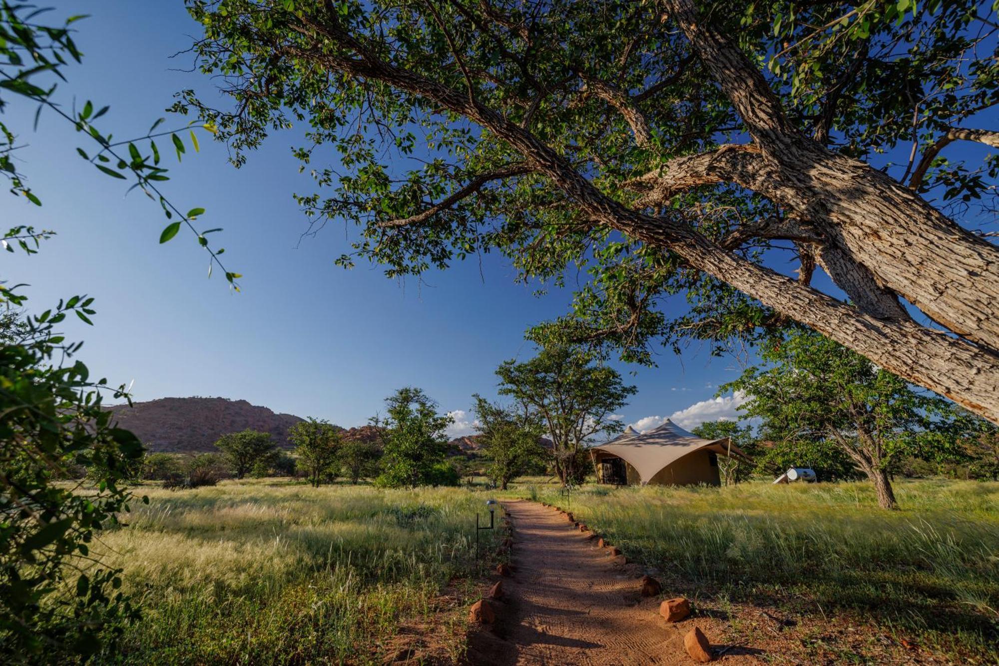Malansrus Hotel Twyfelfontein Buitenkant foto